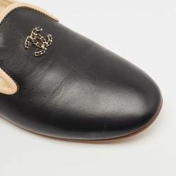 Pre Owned Chanel Black/Cream Leather CC Smoking Slippers Size 40
