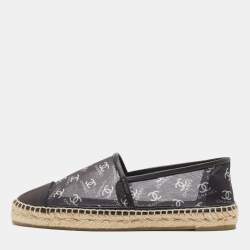 Pre Owned Chanel Black Mesh CC Cap Toe Espadrille Flats Size 40