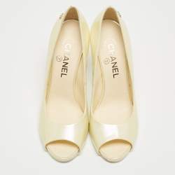 Pre Owned Chanel Cream Patent CC Peep Toe Pumps Size 38