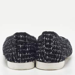 Pre Owned Chanel Black/White Tweed and Patent Leather CC Cap Toe Bow Ballet Flats Size 38.5