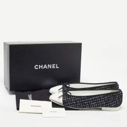 Pre Owned Chanel Black/White Tweed and Patent Leather CC Cap Toe Bow Ballet Flats Size 38.5