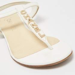 Chanel White Leather Logo T-Bar Flat Sandals Size 37.5