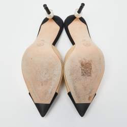 مملوكة مسبقًا حذاء سلايد شانيل جلد و شريط مضلع أسود/ بيج مقاس 39