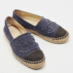 Pre Owned Chanel Navy Blue/Black Canvas CC Espadrille Flats Size 38
