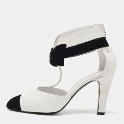 Pre Owned Chanel White/Black Leather And Velvet Cap Toe CC Bow Cut Out Ankle Boots Size 37.5