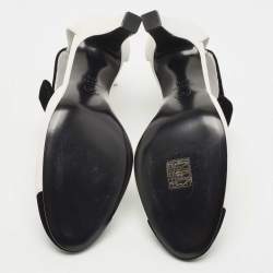 Pre Owned Chanel White/Black Leather And Velvet Cap Toe CC Bow Cut Out Ankle Boots Size 37.5