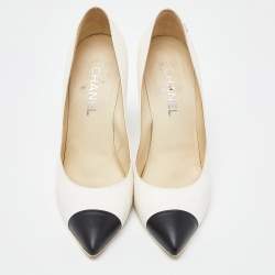 Pre Owned Chanel White/Black Leather Cap Toe Knot Heel Pumps Size 40