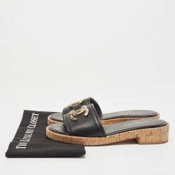 Pre Owned Chanel Black Leather CC Cork Slide Sandals Size 39