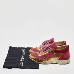 Pre Owned Chanel Pink/Gold Tweed and Leather CC Low Top Sneakers Size 35.5