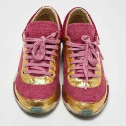 Pre Owned Chanel Pink/Gold Tweed and Leather CC Low Top Sneakers Size 35.5