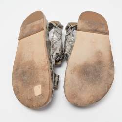 Pre Owned Chanel Silver Leather Interlocking CC Logo Dad Sandals Size 40