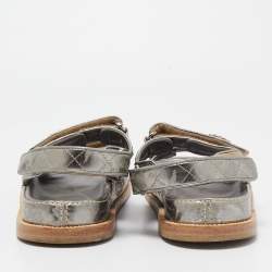 Pre Owned Chanel Silver Leather Interlocking CC Logo Dad Sandals Size 40