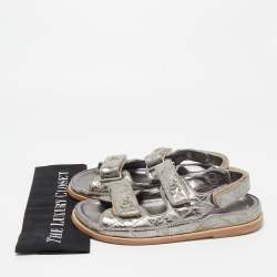 Pre Owned Chanel Silver Leather Interlocking CC Logo Dad Sandals Size 40
