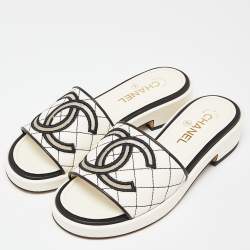 Chanel White/Black Quilted Leather CC Flat Slides Size 38