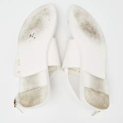Pre Owned Chanel White Leather CC Toe Ring Slingback Sandals Size 38.5