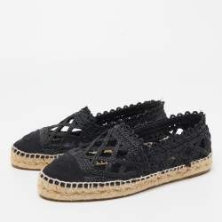 Pre Owned Chanel Black Woven Raffia and Grosgrain Fabric CC Cap Toe Flat Espadrilles Size 37
