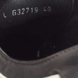 Pre Owned Chanel Black/White Leather and Rubber CC Low Top Sneakers Size 40