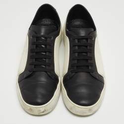 Pre Owned Chanel Black/White Leather and Rubber CC Low Top Sneakers Size 40