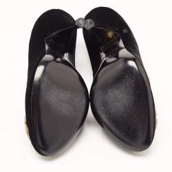 Pre Owned Chanel Black Velvet Embellished CC Pumps Size 37