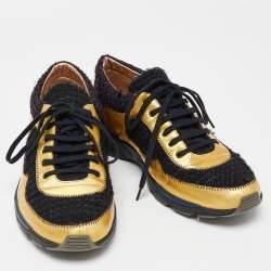 Pre Owned Chanel Tricolor Tweed and Leather CC Low Top Sneakers Size 40