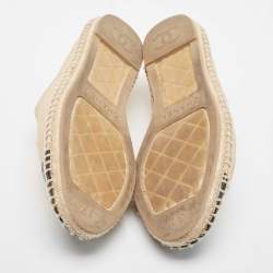 Pre Owned Chanel Beige/Black Leather CC Cap Toe Espadrille Flats Size 37