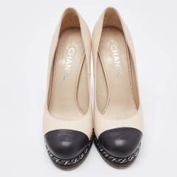 Chanel Beige/Black Leather CC Cap Toe Chain Link Platform Pumps Size 38.5