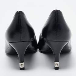 Pre Owned Chanel Black Leather and Suede Cap Toe Pumps Size 39