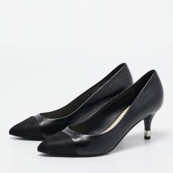 Pre Owned Chanel Black Leather and Suede Cap Toe Pumps Size 39