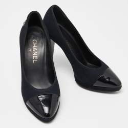 Pre Owned Chanel Black Fabric and Patent Leather Cap Toe CC Pumps Size 38