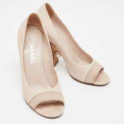 Pre Owned Chanel Two Tone Leather and Fabric CC Faux Pearl Open Toe Pumps Size 37.5