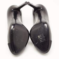 Pre Owned Chanel Black Leather and Canvas Cap Toe Pumps Size 37