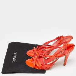 Chanel Coral Orange Patent Leather and Gold Metal Logo Strappy Slides Size 40
