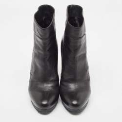 Pre Owned Chanel Black Leather Ankle Boots Size 36.5