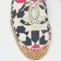 Pre Owned Chanel Multicolor Printed Canvas CC Espadrille Flats Size 35