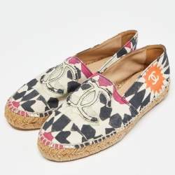 Pre Owned Chanel Multicolor Printed Canvas CC Espadrille Flats Size 35
