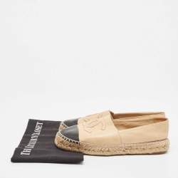 Pre Owned Chanel Beige/Black Leather CC Espadrille Flats Size 38