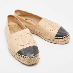Pre Owned Chanel Beige/Black Leather CC Espadrille Flats Size 38