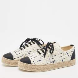 Chanel White/Black Tweed and Grosgrain CC Lace Up Espadrilles Sneakers Size 38