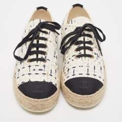 Chanel White/Black Tweed and Grosgrain CC Lace Up Espadrilles Sneakers Size 38