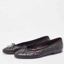 Pre Owned Chanel Black Leather CC Ballet Flats Size 39