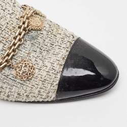 Pre Owned Chanel Beige/Black Tweed and Patent Chain-Link Loafers Size 37.5