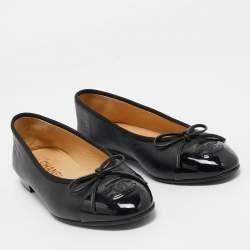 Pre Owned Chanel Black Leather and Patent CC Cap Tow Bow Ballet Flats Size 36