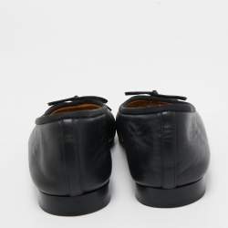 Pre Owned Chanel Black Leather and Patent CC Cap Tow Bow Ballet Flats Size 36