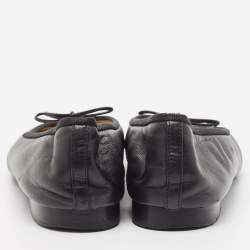 Pre Owned Chanel Black Leather and Patent CC Cap Toe Bow Ballet Flats Size 40