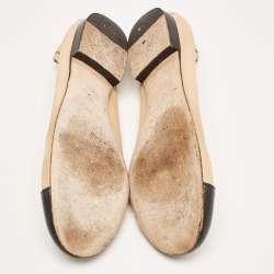 Pre Owned Chanel Beige/Black Leather CC Ballet Flats Size 36.5