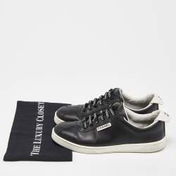 Pre Owned Chanel Black/White Leather CC Low Top Sneakers Size 38.5