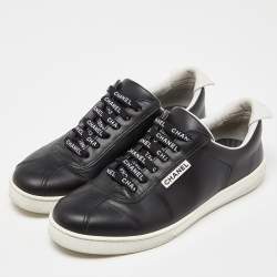Pre Owned Chanel Black/White Leather CC Low Top Sneakers Size 38.5