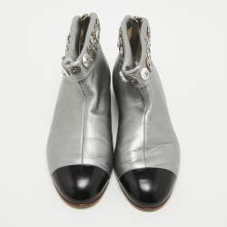 Pre Owned Chanel Silver/Black Leather Studded Ankle Boots Size 36