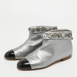 Pre Owned Chanel Silver/Black Leather Studded Ankle Boots Size 36