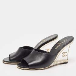 مملوكة مسبقًا Chanel Black Leather CC Wedge Slide Sandals Size 40.5